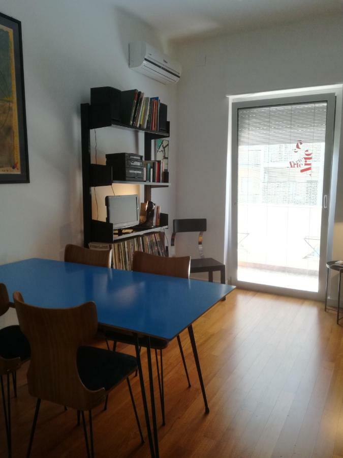 1964 Appartement Bari Buitenkant foto